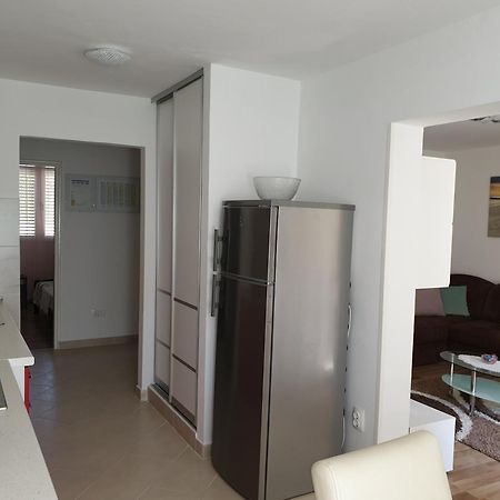 Apartment Lana Kastel Stari Kaštela Εξωτερικό φωτογραφία